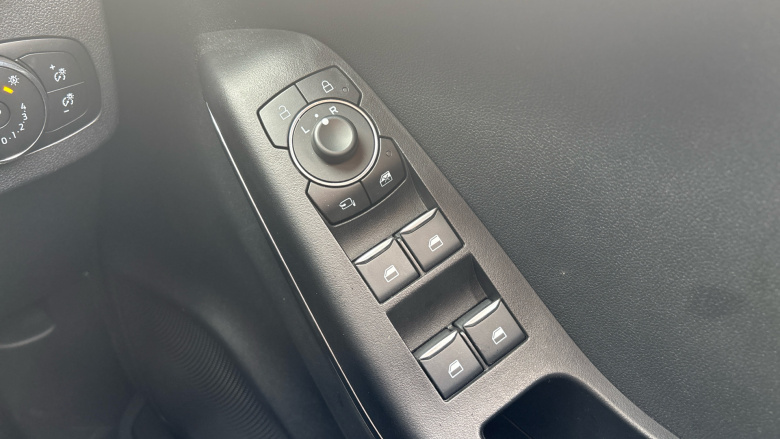 Ford Puma 1.0 EcoBoost Hybrid mHEV 155 ST-Line X 5dr Petrol Hatchback